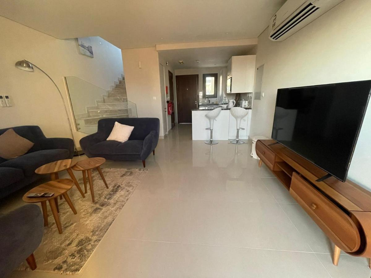 Sifa Beachfront Apartment Маскат Экстерьер фото