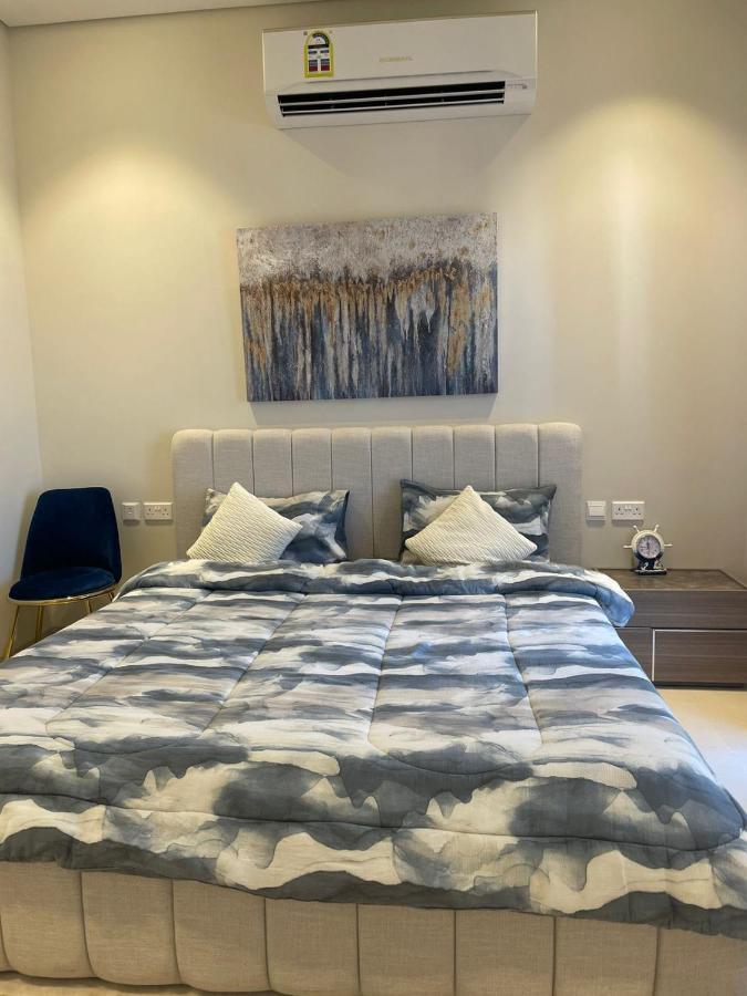 Sifa Beachfront Apartment Маскат Экстерьер фото